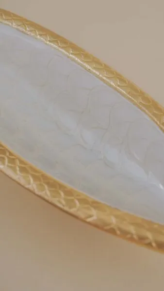 وعاء تقديم كوهريك - حجم صغير, لون أبيض وذهبي
