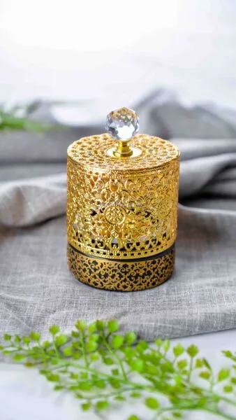 مبخرة كريستال -لون ذهبي وأسود