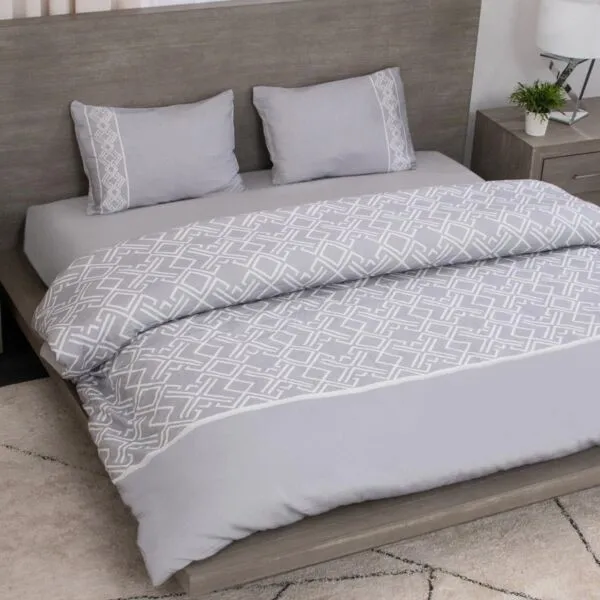 طقم مفرش سرير حجم ملكى  180X200 سم  4 قطع بروسلز