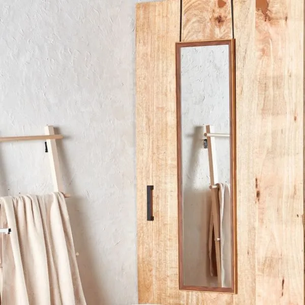 مرآة تُعلق على الباب هايدن 125x35 سم - ناتشورال