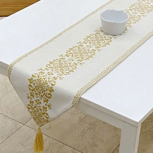 مفرش طاولة ماجوليكا 30x180 سم - كريمي وذهبي