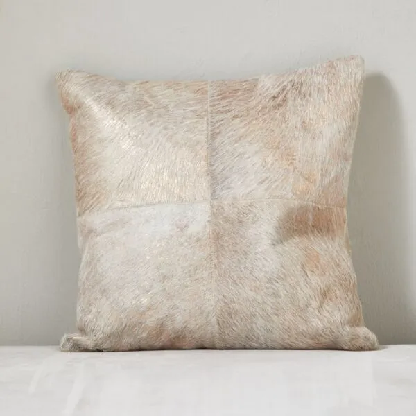 وسادة محشوة بزخارف يارا 50x50 سم - بيج
