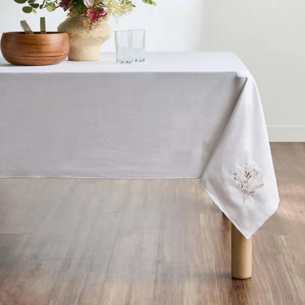 مفرش طاولة فلورينت 150×250 سم - أبيض