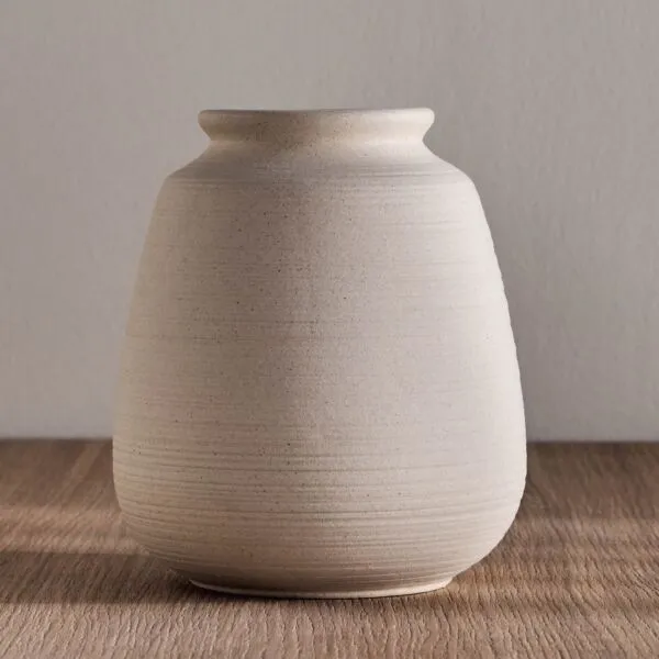 فازة سيراميك - تمارا - 21 سم