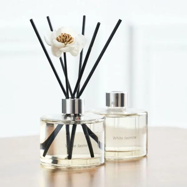 مجموعة موزع عطور بالياسمين الأبيض قطعتين - أوسكورا - 200 مل