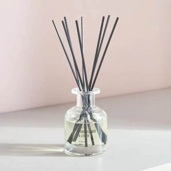 موزع عطور بأعواد برائحة الرمان والليمون - ويلنيس - 100 مل