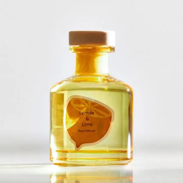 موزع عطور باعواد خشبية برائحة الليمون- 50 مل