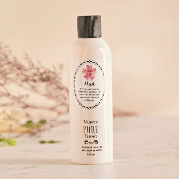 زيت عطري برائحة المسك - إيسينشيالز - 250 مل
