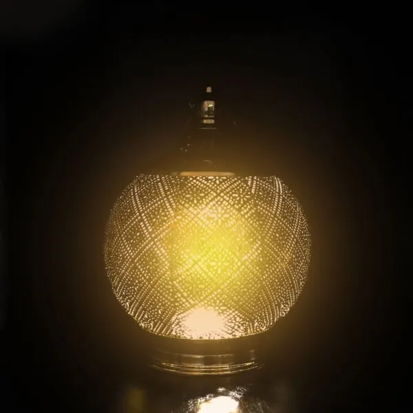 فانوس رمضان امبسور استيل لون ذهبي باضاءه LED صوت