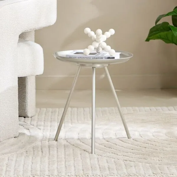 طاولة جانبية سبلينديد