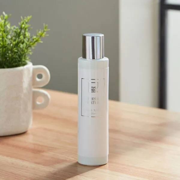معطر غرف فريش ووتر من أبيض - 100 مل